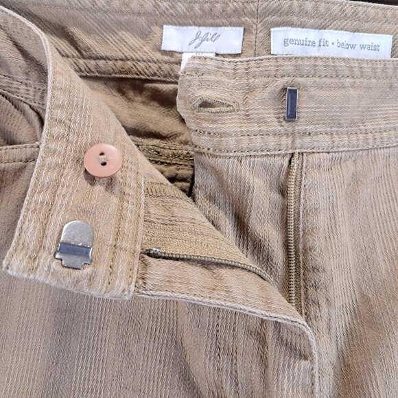J JILL Genuine Fit Below Waist Tan Capri Cropped Pants Size 10 - Picture 5 of 11